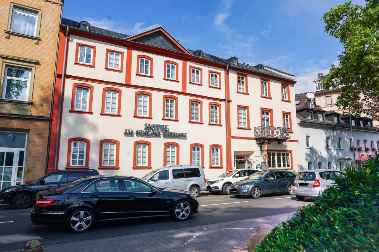 Hotel Am Schloss Biebrich Wiesbaden Exteriör bild